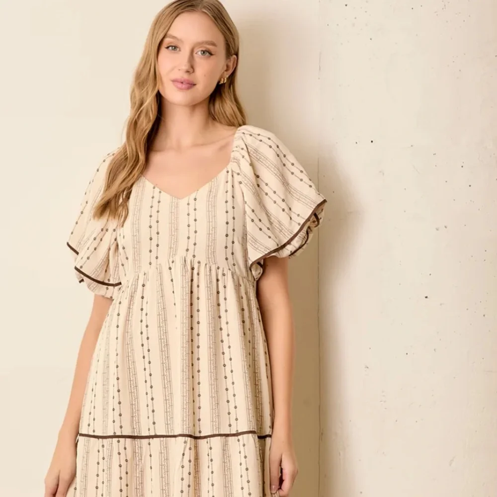NEW Polagram Brown Lace Floral Tiered Maxi Dress - Picture 7 of 8
